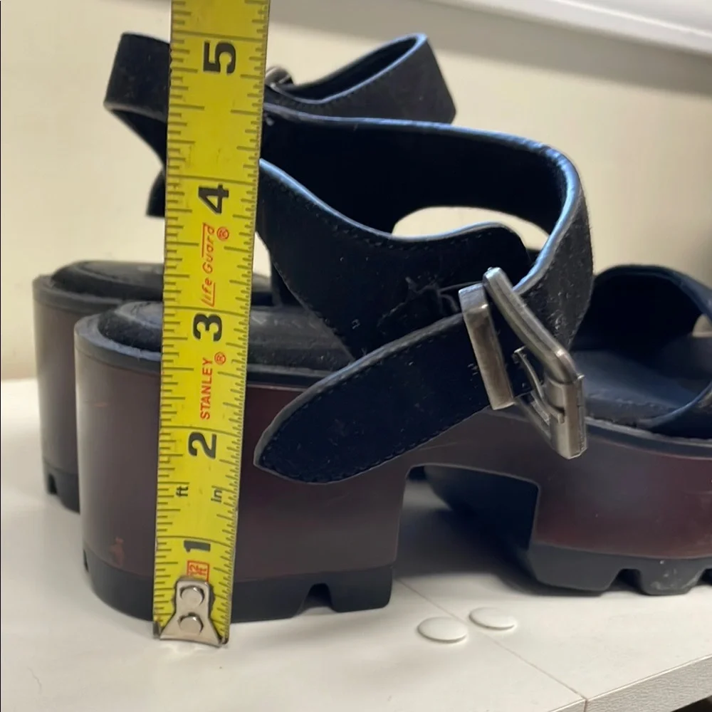 Patrizia by spring step Black Platform Sandals with Chunky Sole